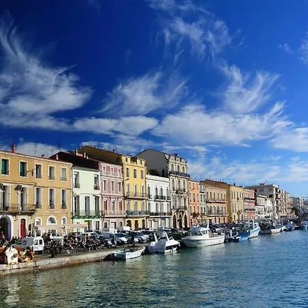 Casa vacanze Maison Spacieuse Et Confortable Avec Patio Roujan